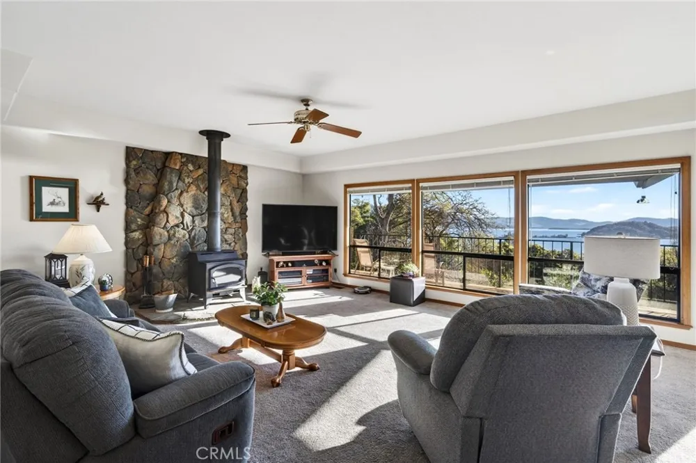 2495 Eastlake Drive Kelseyville, CA 95451