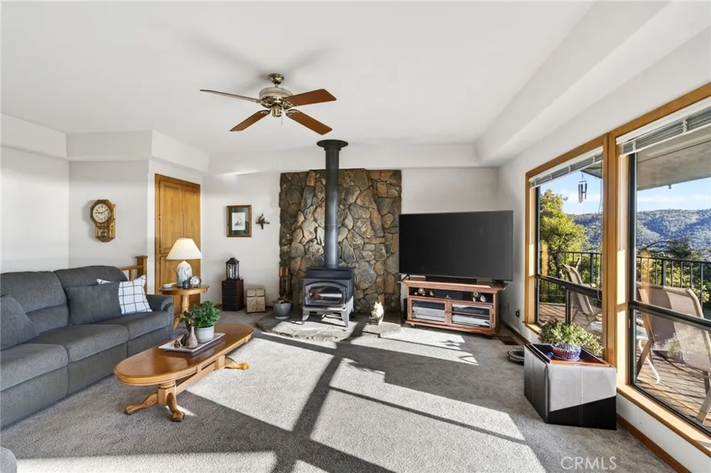 2495 Eastlake Drive Kelseyville, CA 95451