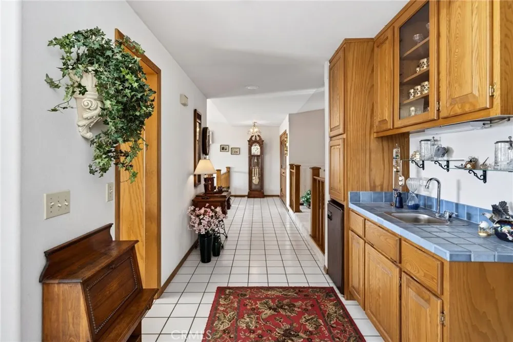 2495 Eastlake Drive Kelseyville, CA 95451