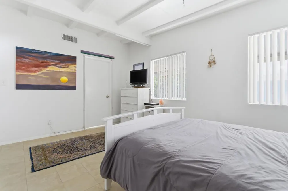 994 Sea Crest Place Thermal, CA 92274