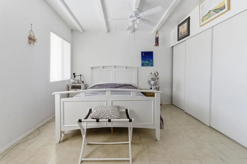 994 Sea Crest Place Thermal, CA 92274