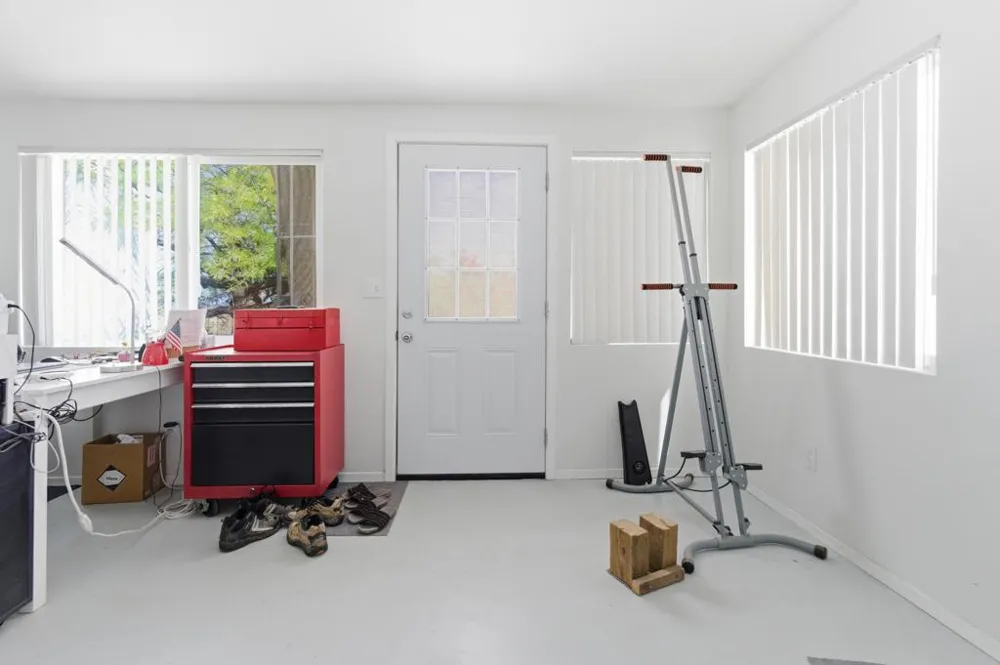 994 Sea Crest Place Thermal, CA 92274