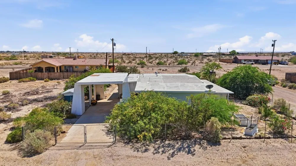994 Sea Crest Place Thermal, CA 92274
