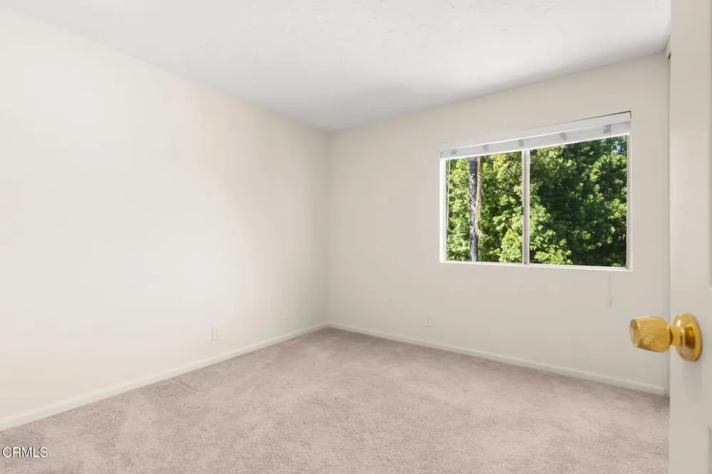 1689 Amador Lane Newbury Park, CA 91320