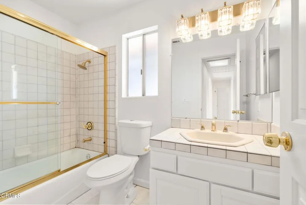1689 Amador Lane Newbury Park, CA 91320