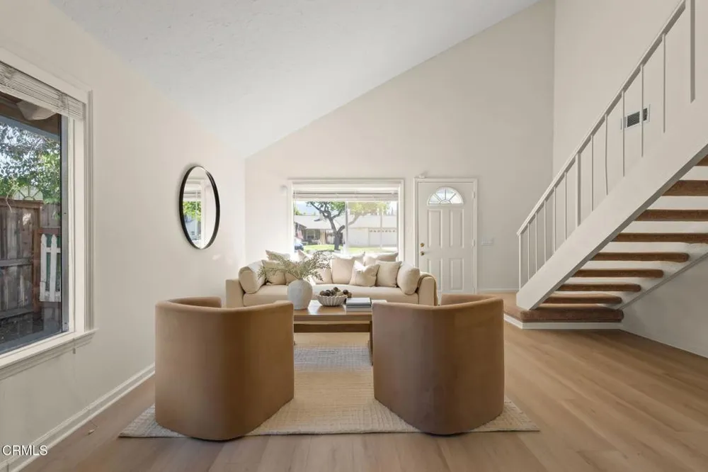 1689 Amador Lane Newbury Park, CA 91320
