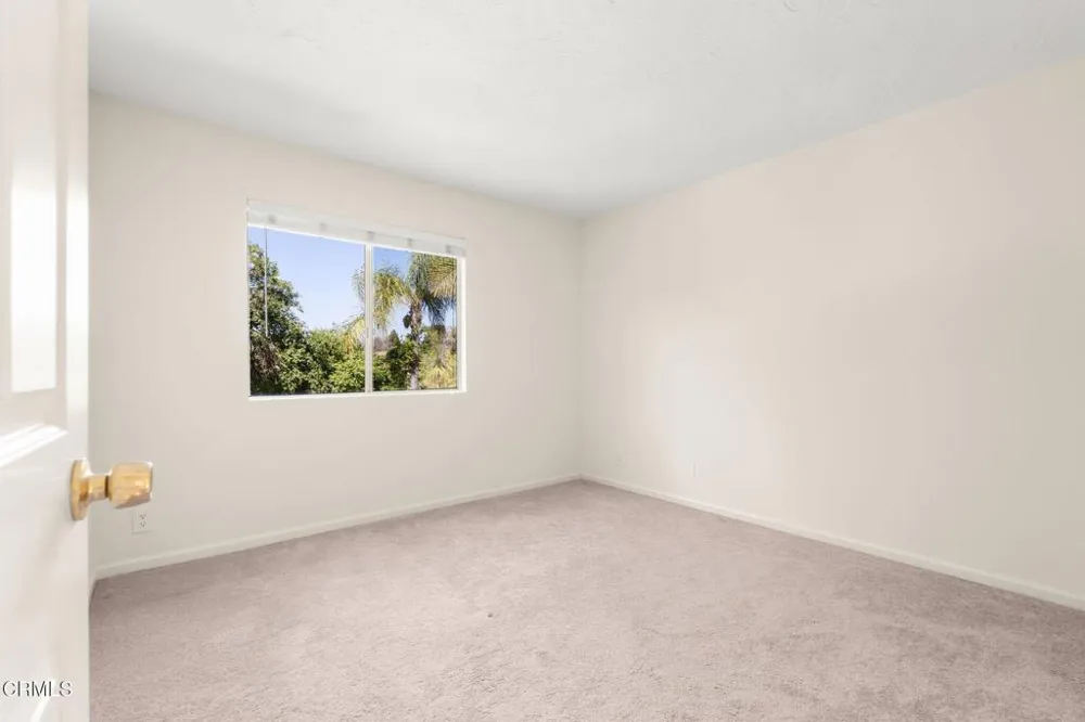 1689 Amador Lane Newbury Park, CA 91320