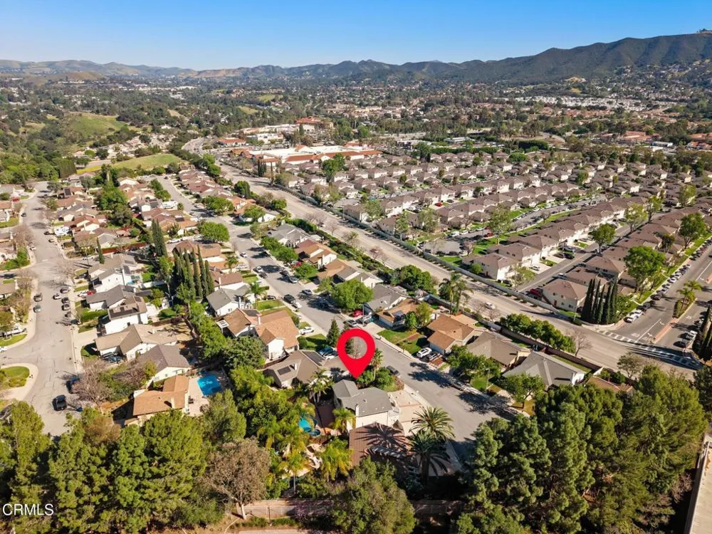 1689 Amador Lane Newbury Park, CA 91320