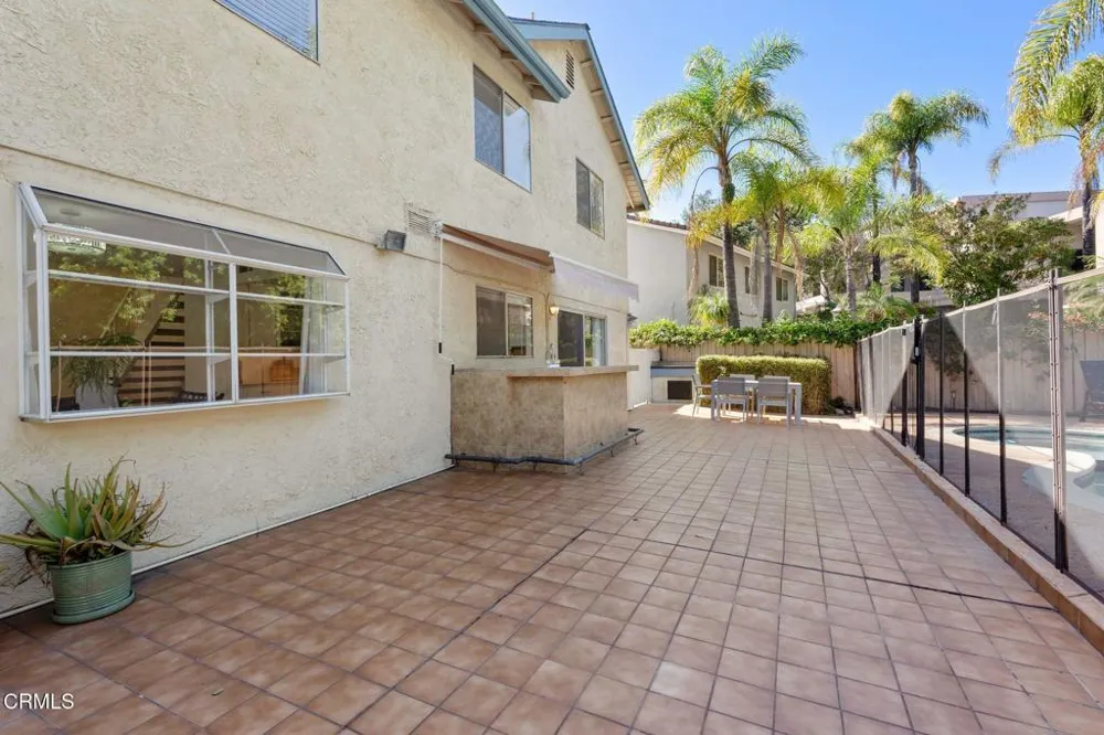 1689 Amador Lane Newbury Park, CA 91320