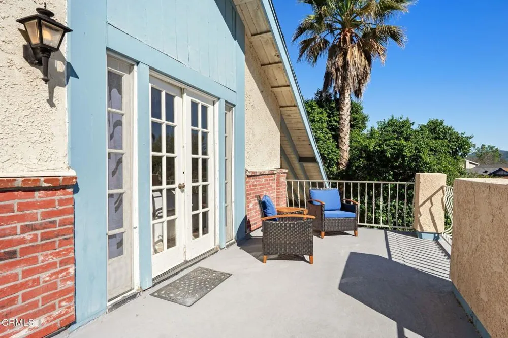 1689 Amador Lane Newbury Park, CA 91320