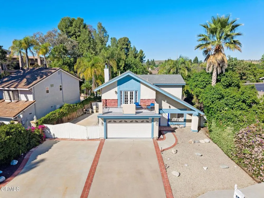 1689 Amador Lane Newbury Park, CA 91320