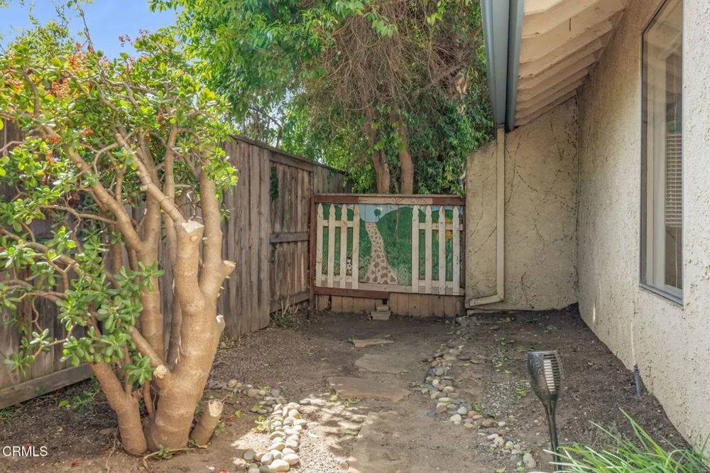 1689 Amador Lane Newbury Park, CA 91320
