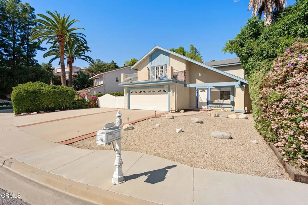 1689 Amador Lane Newbury Park, CA 91320