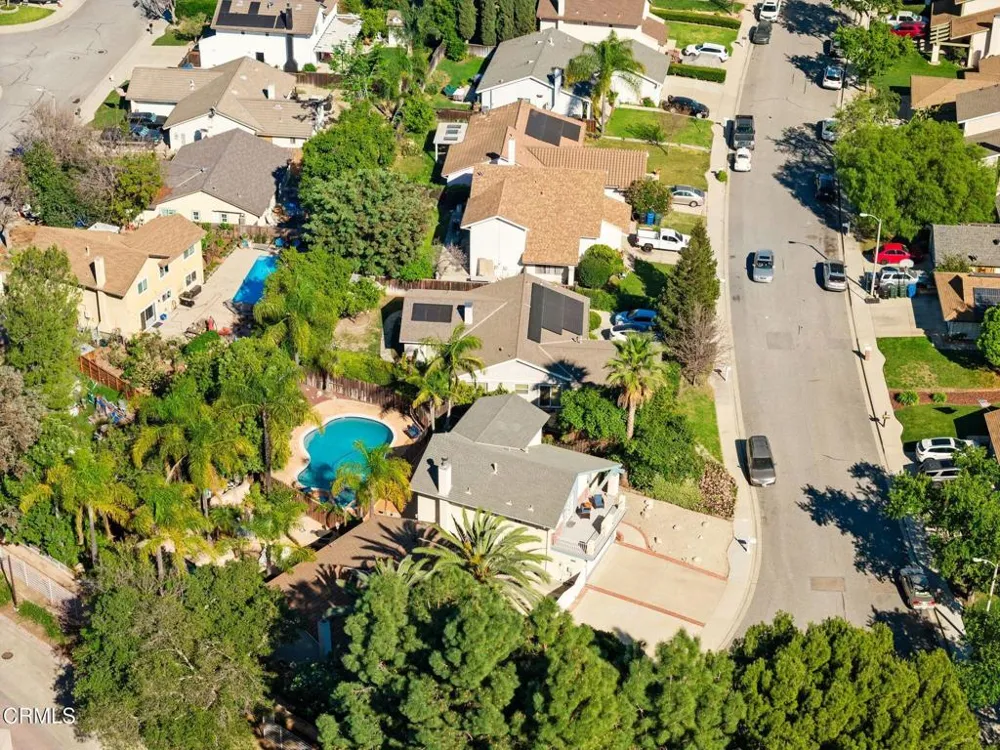 1689 Amador Lane Newbury Park, CA 91320
