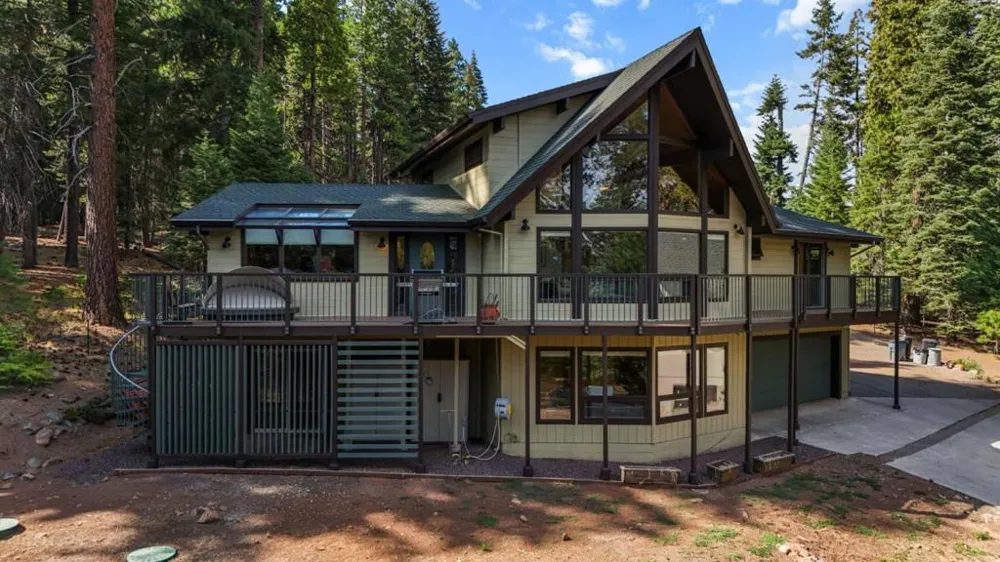 523 Peninsula Drive Lake Almanor, CA 96137