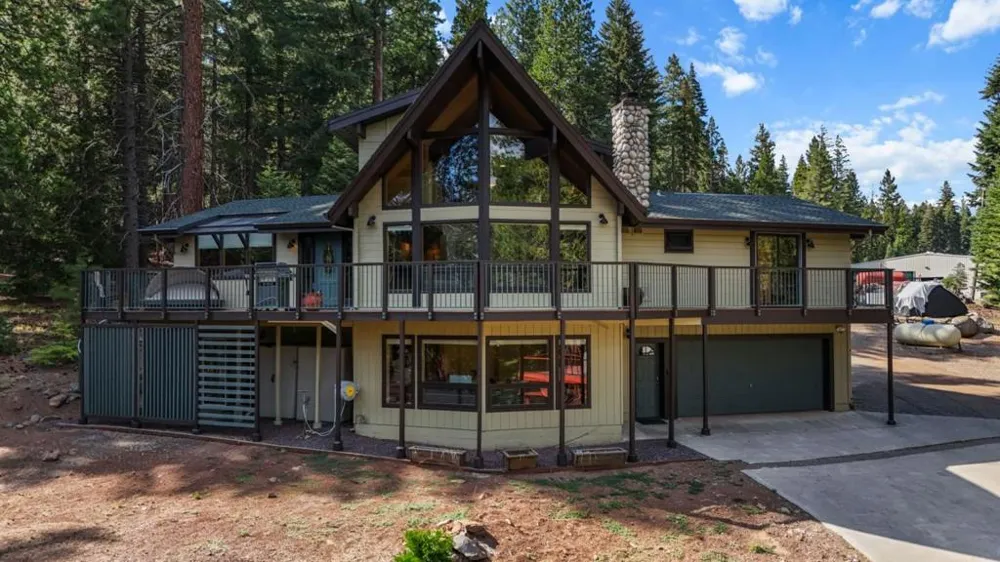 523 Peninsula Drive Lake Almanor, CA 96137