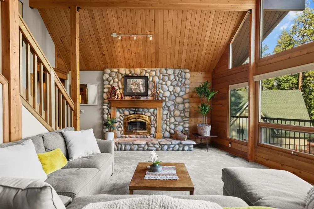 523 Peninsula Drive Lake Almanor, CA 96137