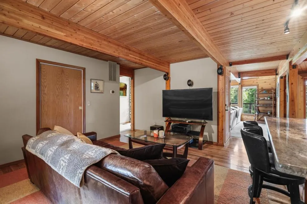 523 Peninsula Drive Lake Almanor, CA 96137