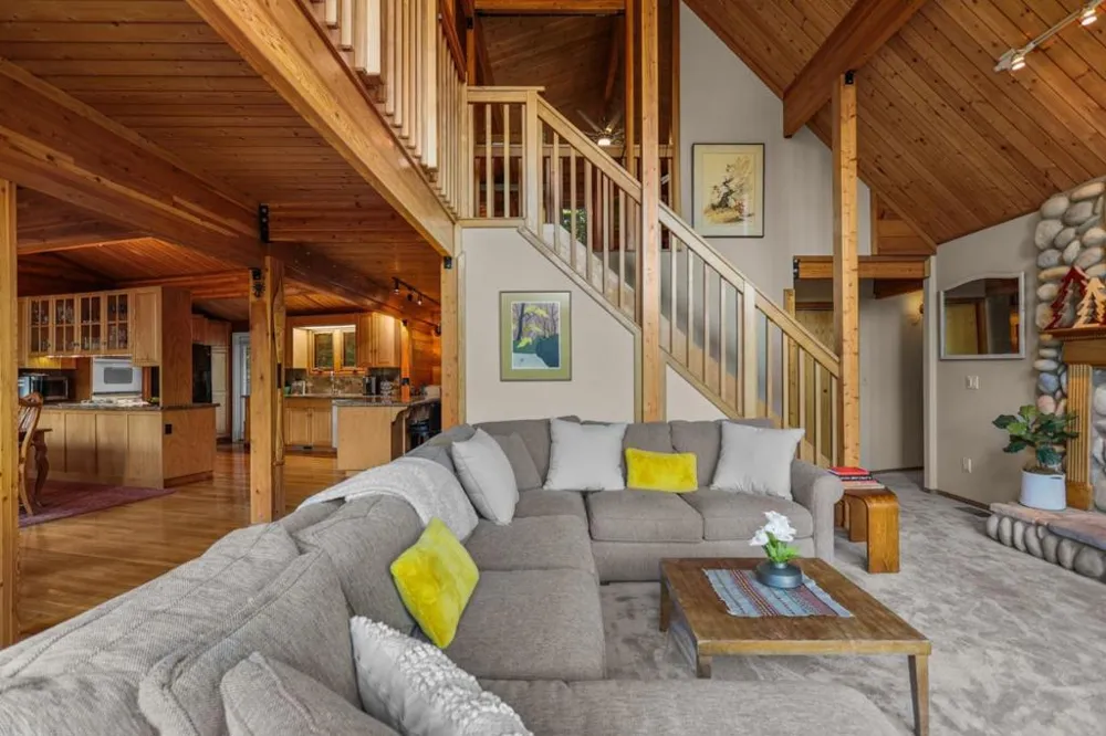 523 Peninsula Drive Lake Almanor, CA 96137