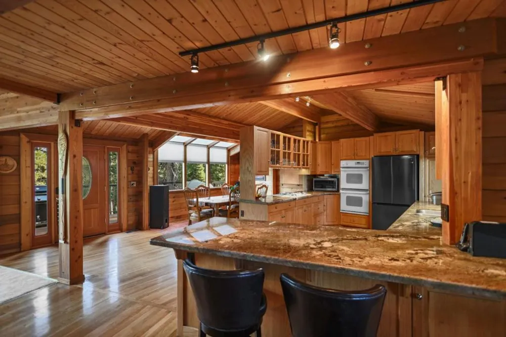 523 Peninsula Drive Lake Almanor, CA 96137
