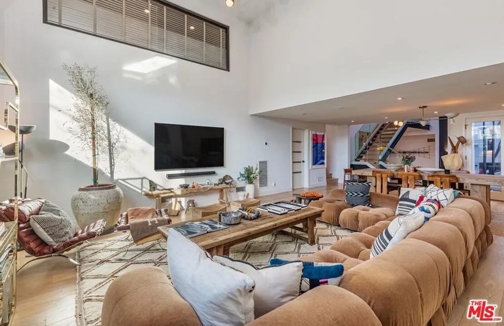 214 S Venice Boulevard Venice, CA 90291