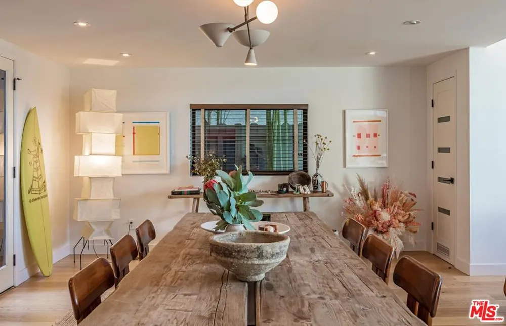 214 S Venice Boulevard Venice, CA 90291