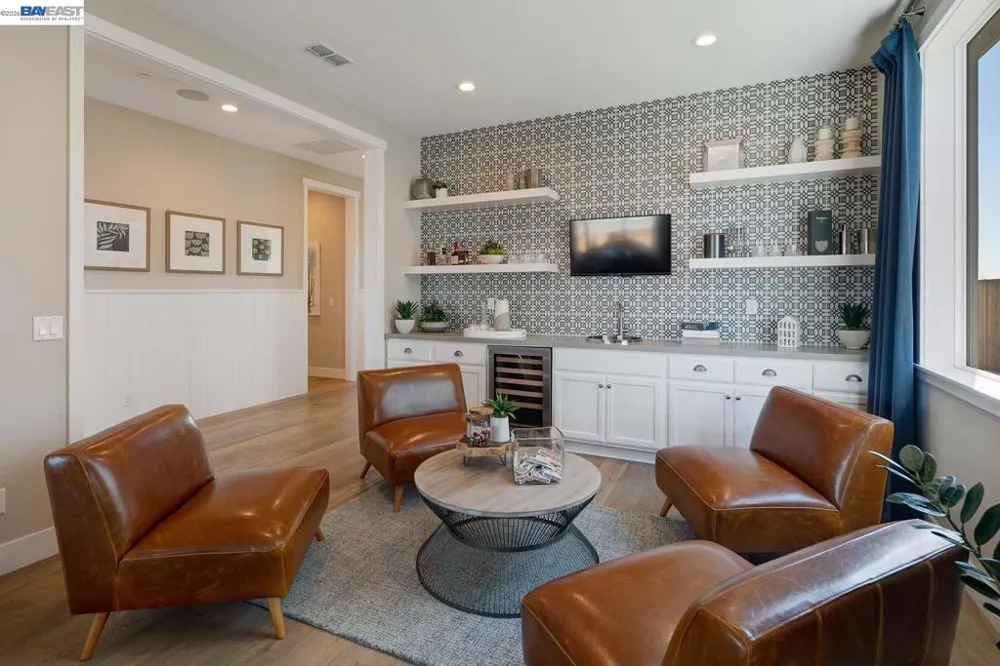 927 Conrad Street Manteca, CA 95336