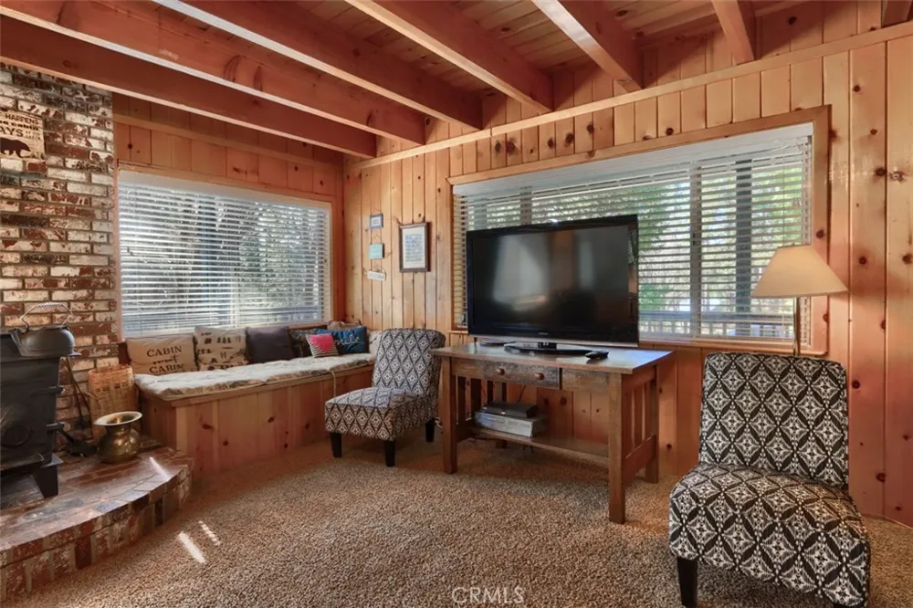 2701 Spelt Yosemite, CA 95389