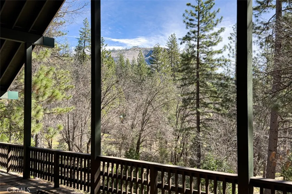 2701 Spelt Yosemite, CA 95389