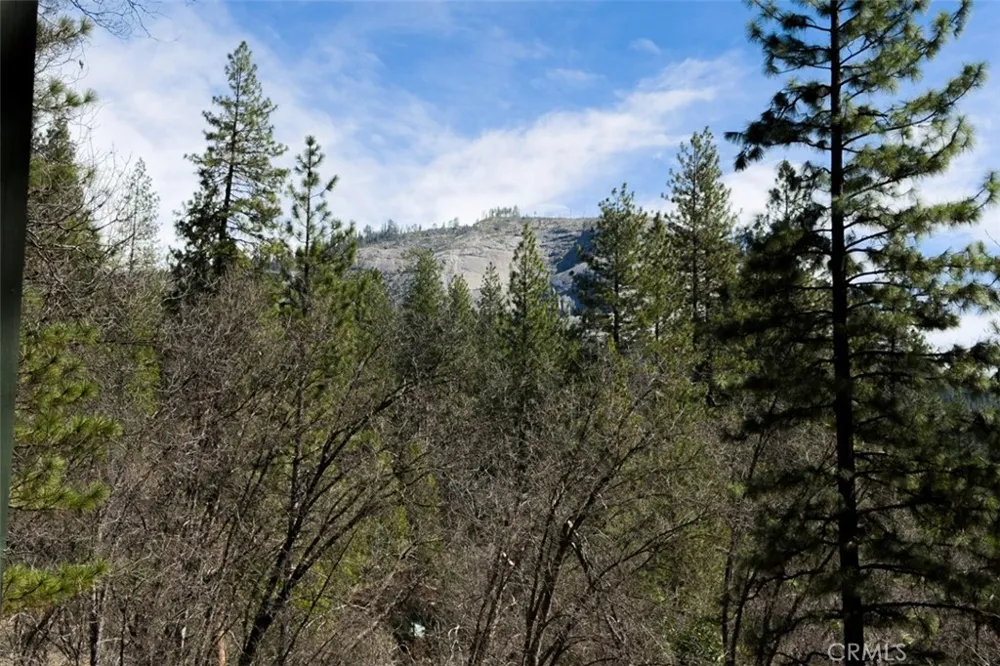 2701 Spelt Yosemite, CA 95389