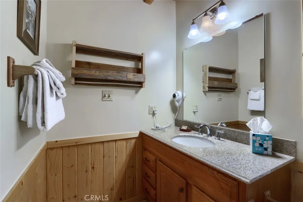 2701 Spelt Yosemite, CA 95389
