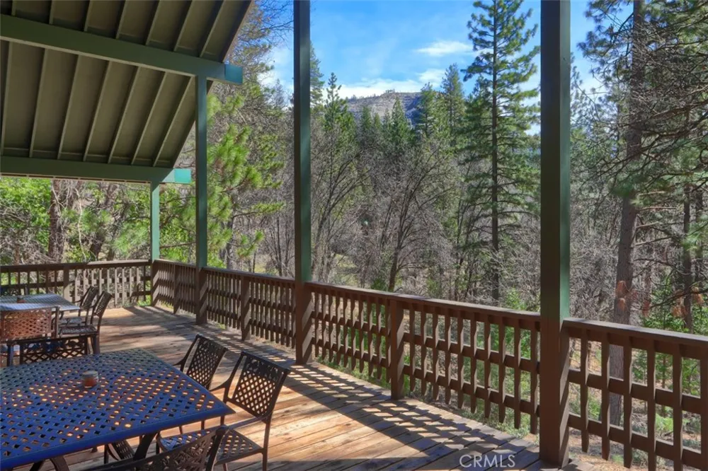 2701 Spelt Yosemite, CA 95389