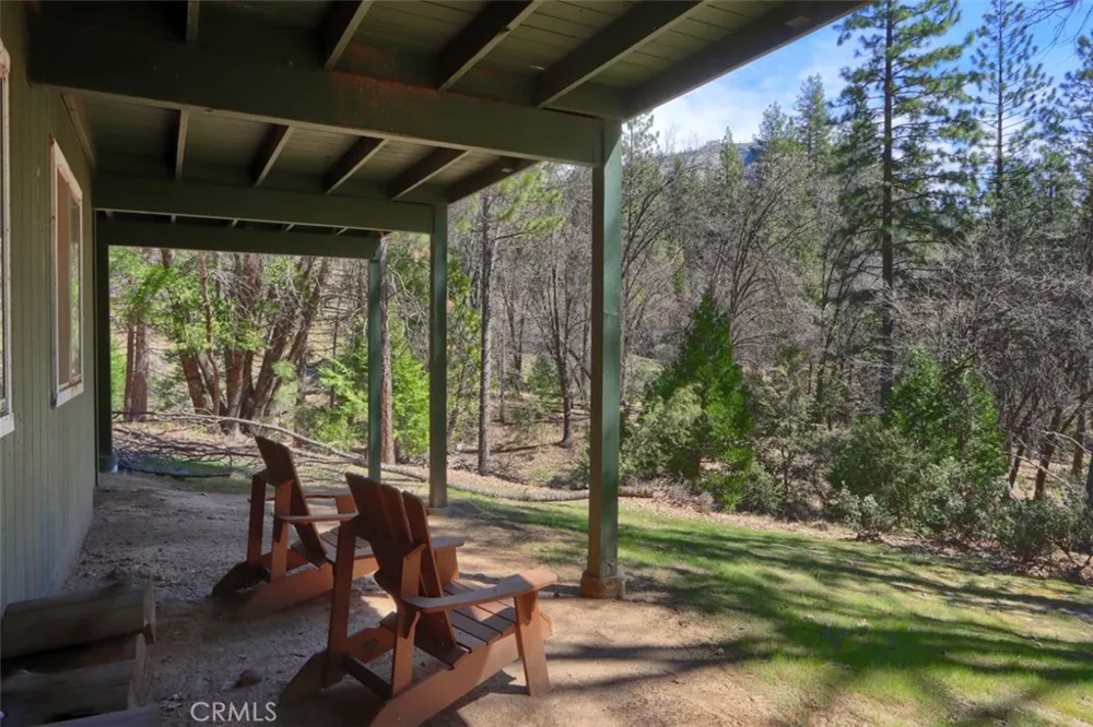 2701 Spelt Yosemite, CA 95389