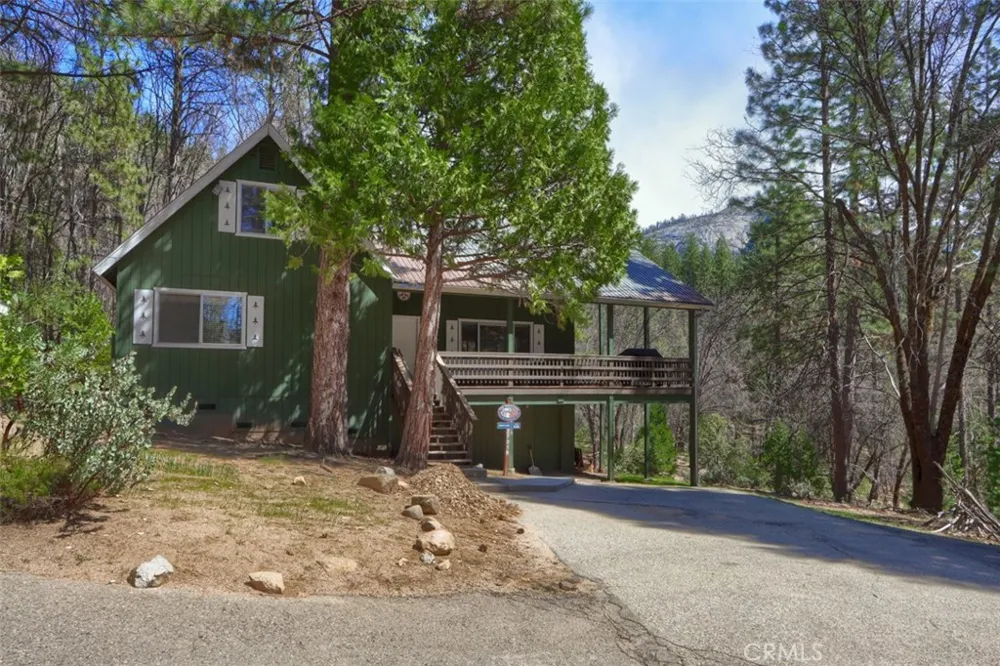 2701 Spelt Yosemite, CA 95389
