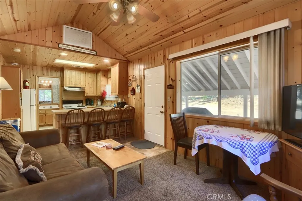 2701 Spelt Yosemite, CA 95389