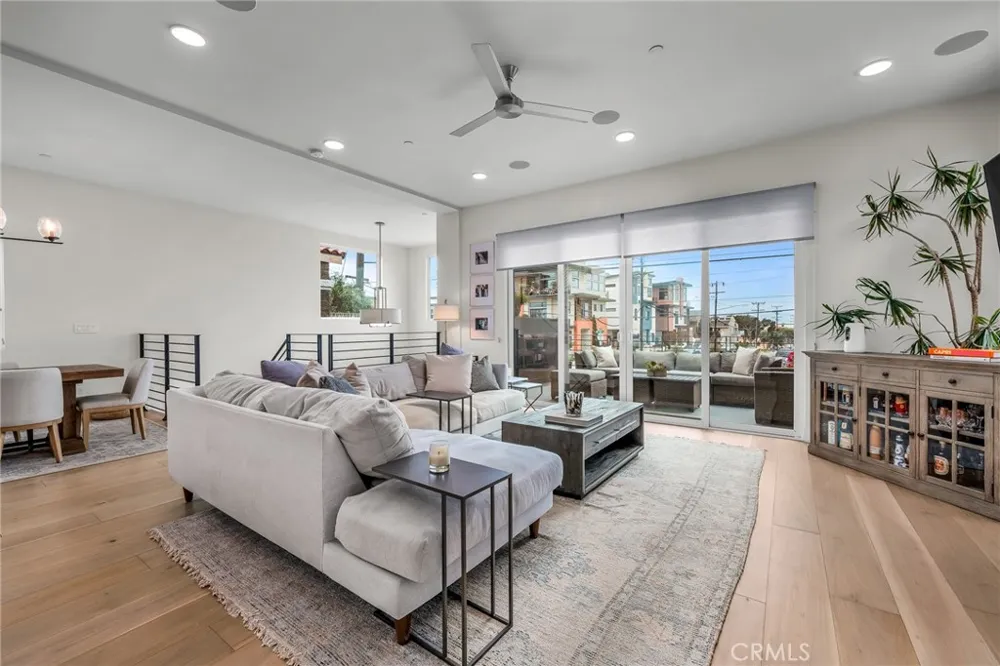 130 S Prospect #A Redondo Beach, CA 90277