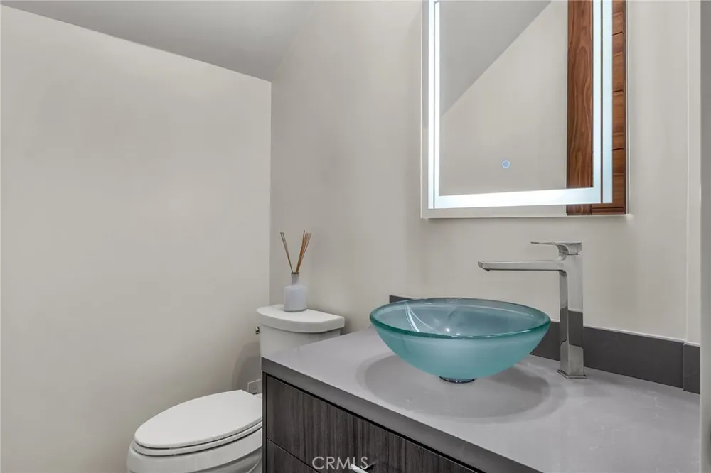 130 S Prospect #A Redondo Beach, CA 90277