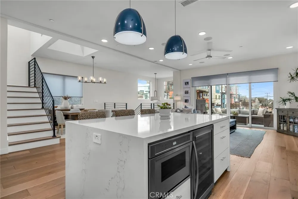 130 S Prospect #A Redondo Beach, CA 90277