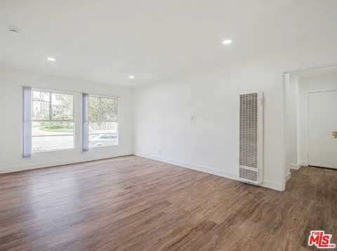 3370 W 83rd Street