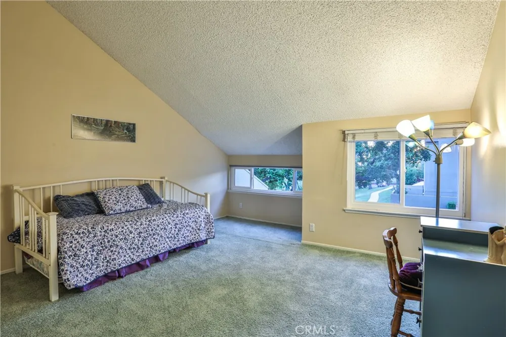 672 Greendale Lane Pomona, CA 91767