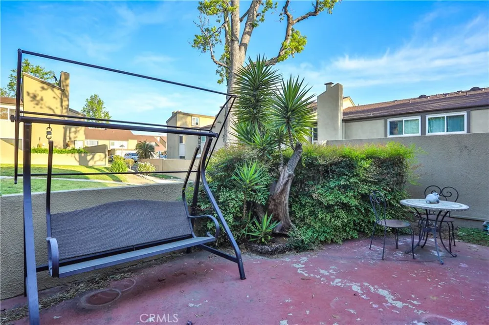 672 Greendale Lane Pomona, CA 91767