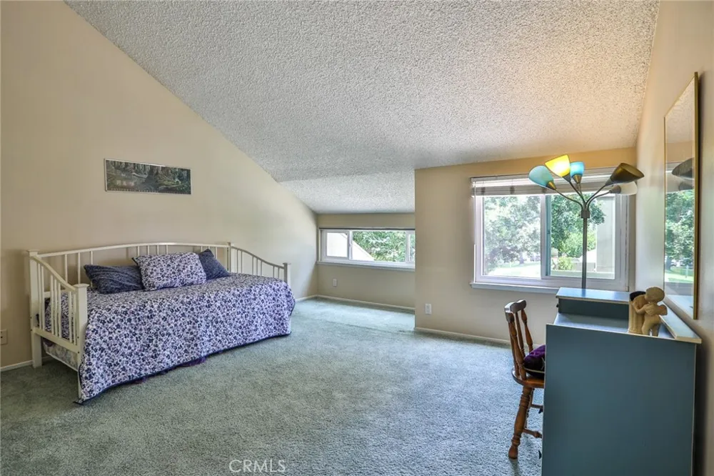 672 Greendale Lane Pomona, CA 91767