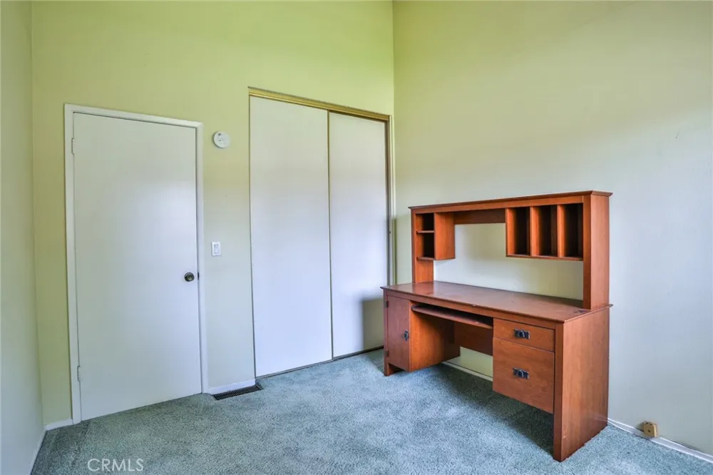672 Greendale Lane Pomona, CA 91767