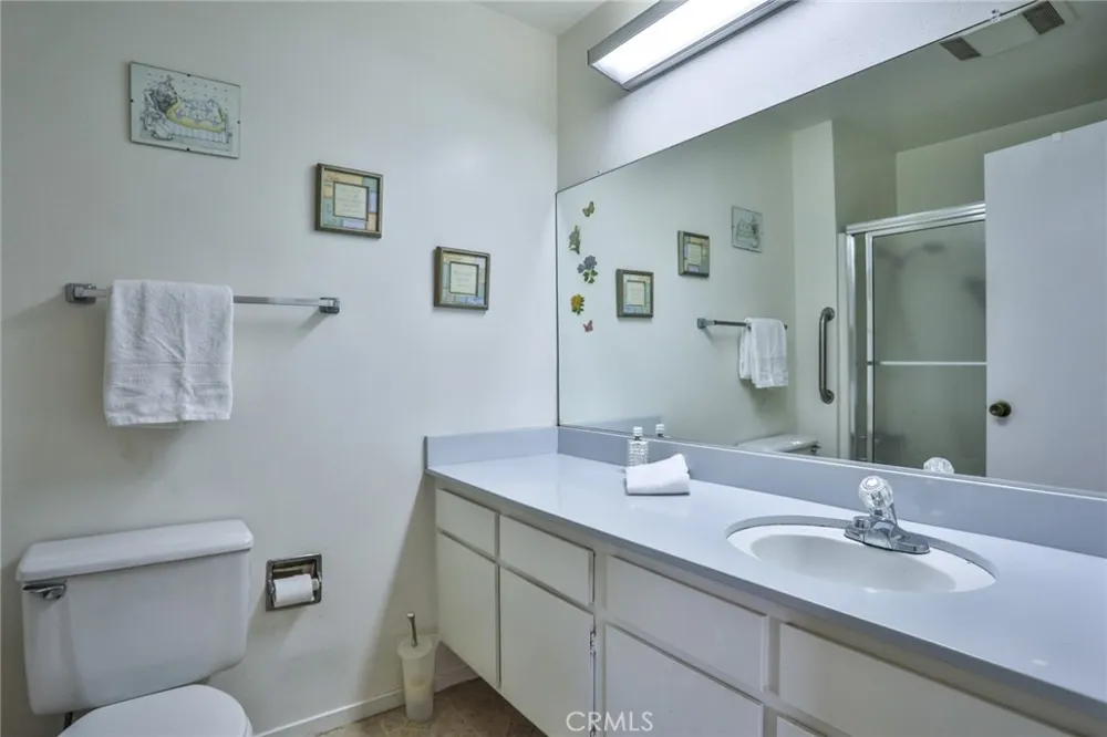 672 Greendale Lane Pomona, CA 91767