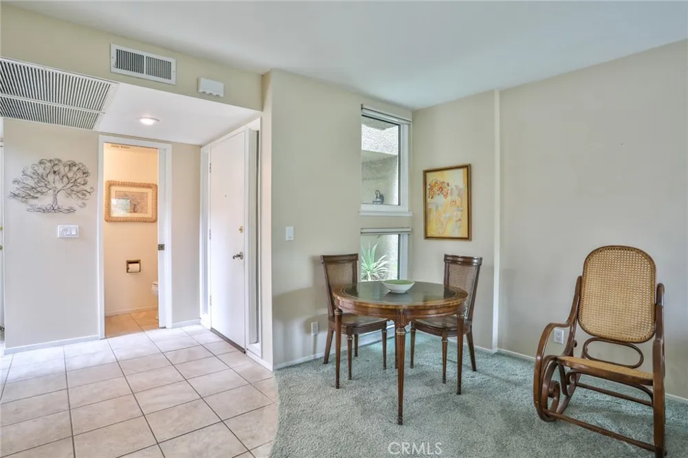 672 Greendale Lane Pomona, CA 91767
