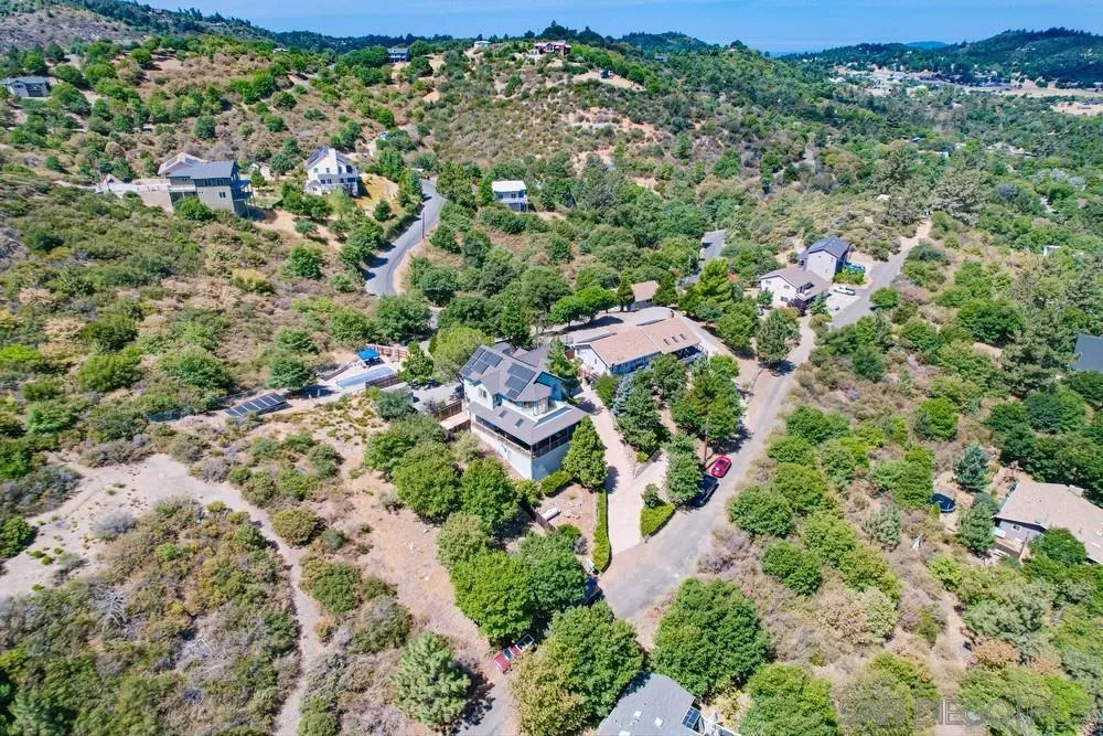753 Ridgewood Dr Julian, CA 92036
