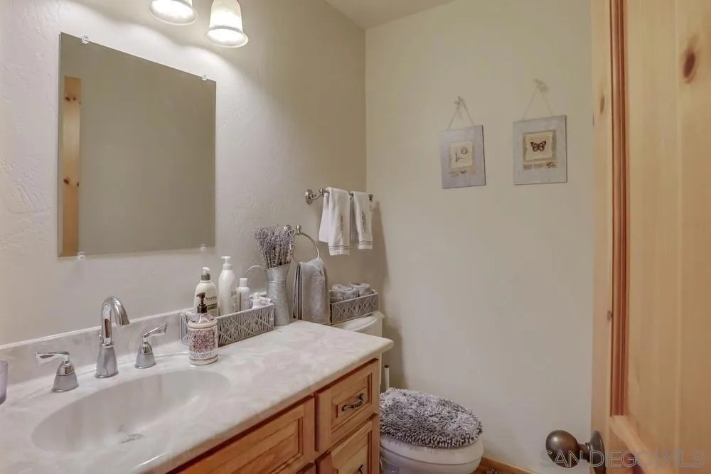 753 Ridgewood Dr Julian, CA 92036