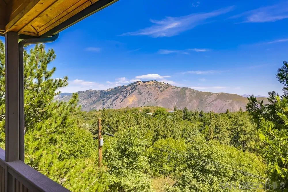 753 Ridgewood Dr Julian, CA 92036