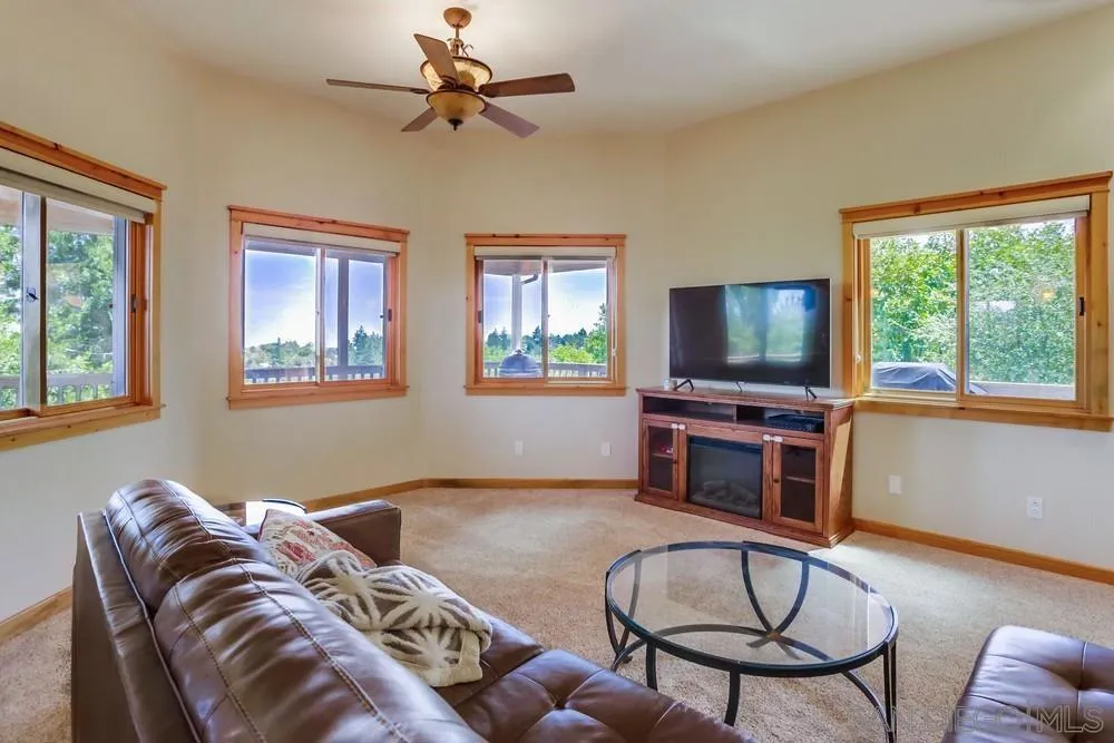 753 Ridgewood Dr Julian, CA 92036