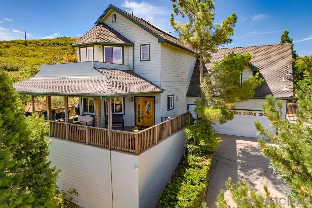 753 Ridgewood Dr Julian, CA 92036